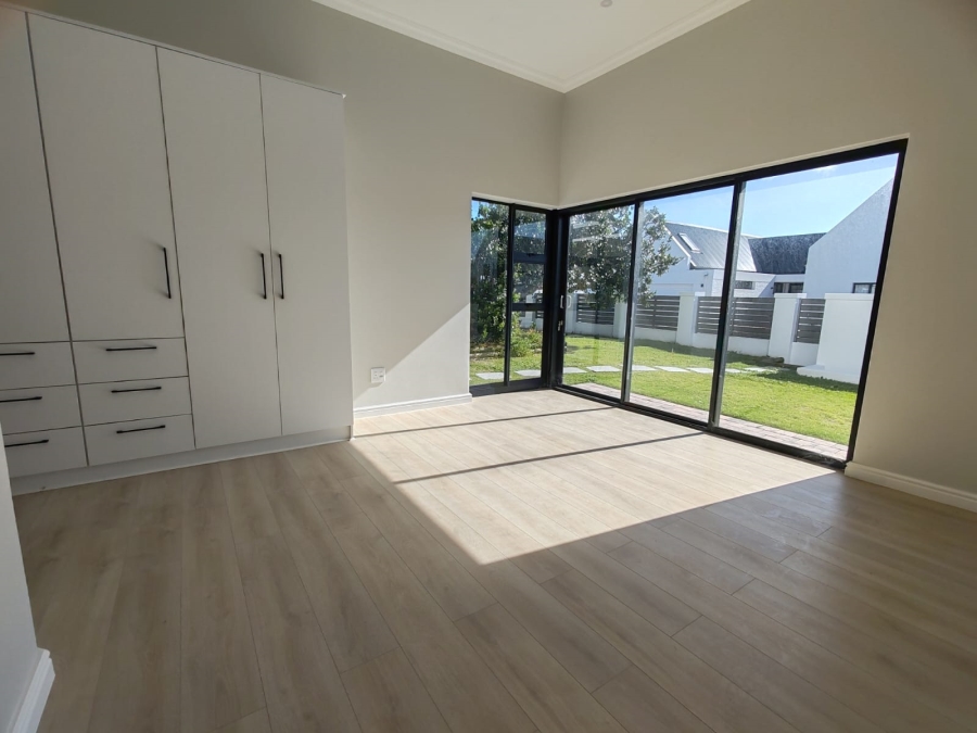 To Let 3 Bedroom Property for Rent in St Francis Links Eastern Cape